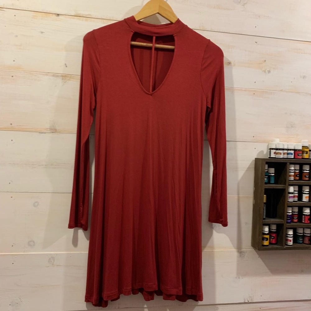 Express rust colored dress. Size small